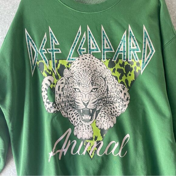 Def Leppard Goodie Two Sleeves Green Oversized Crewneck XL - Picture 3 of 7